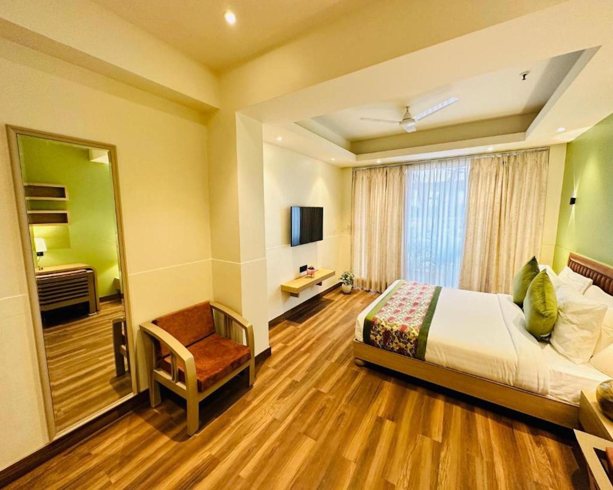 Crown Hotel Agra Near Taj Mahal Luaran gambar