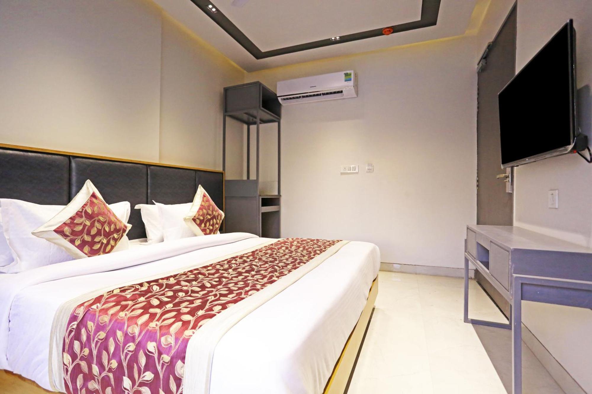 Crown Hotel Agra Near Taj Mahal Luaran gambar