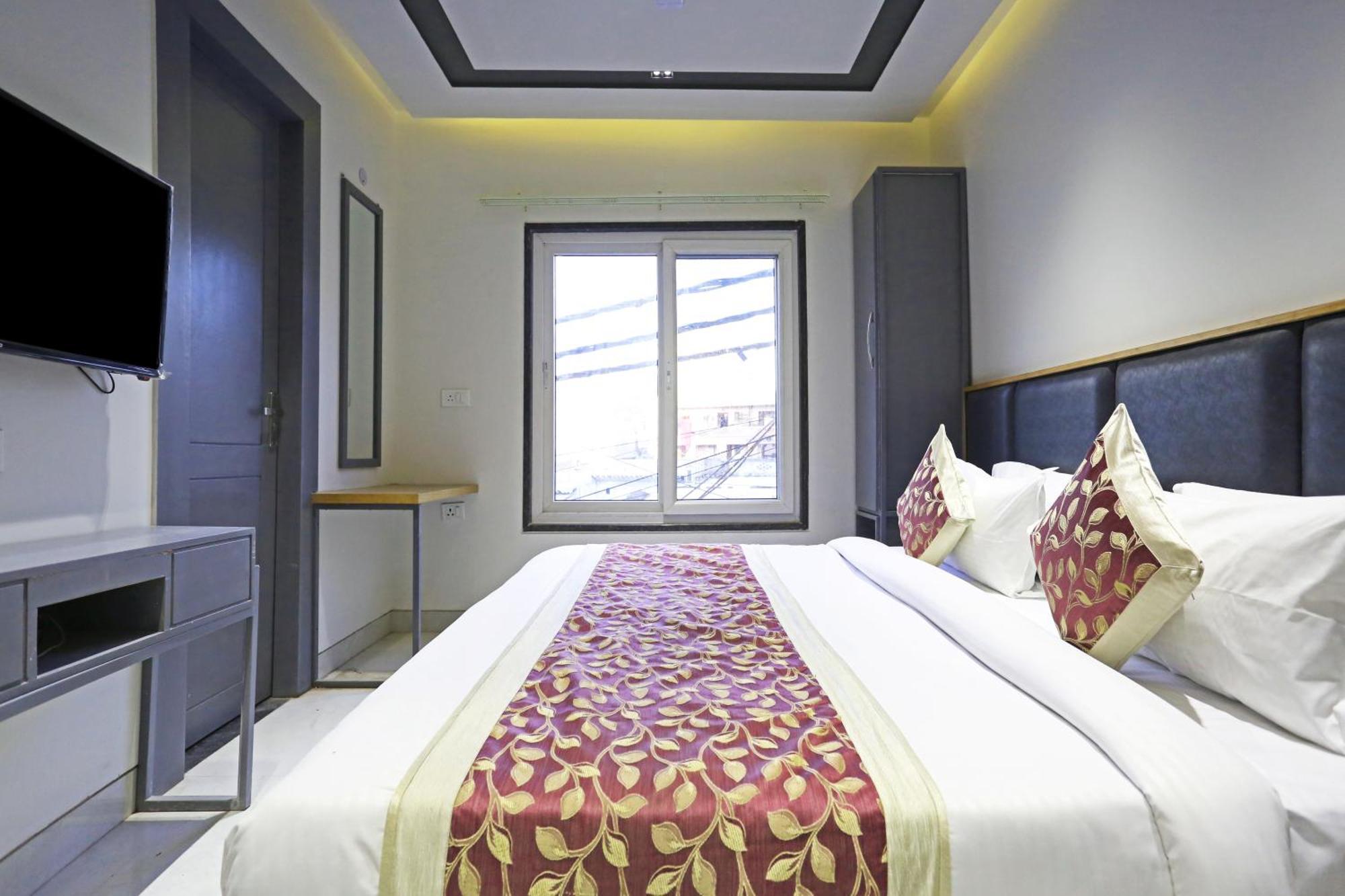 Crown Hotel Agra Near Taj Mahal Luaran gambar
