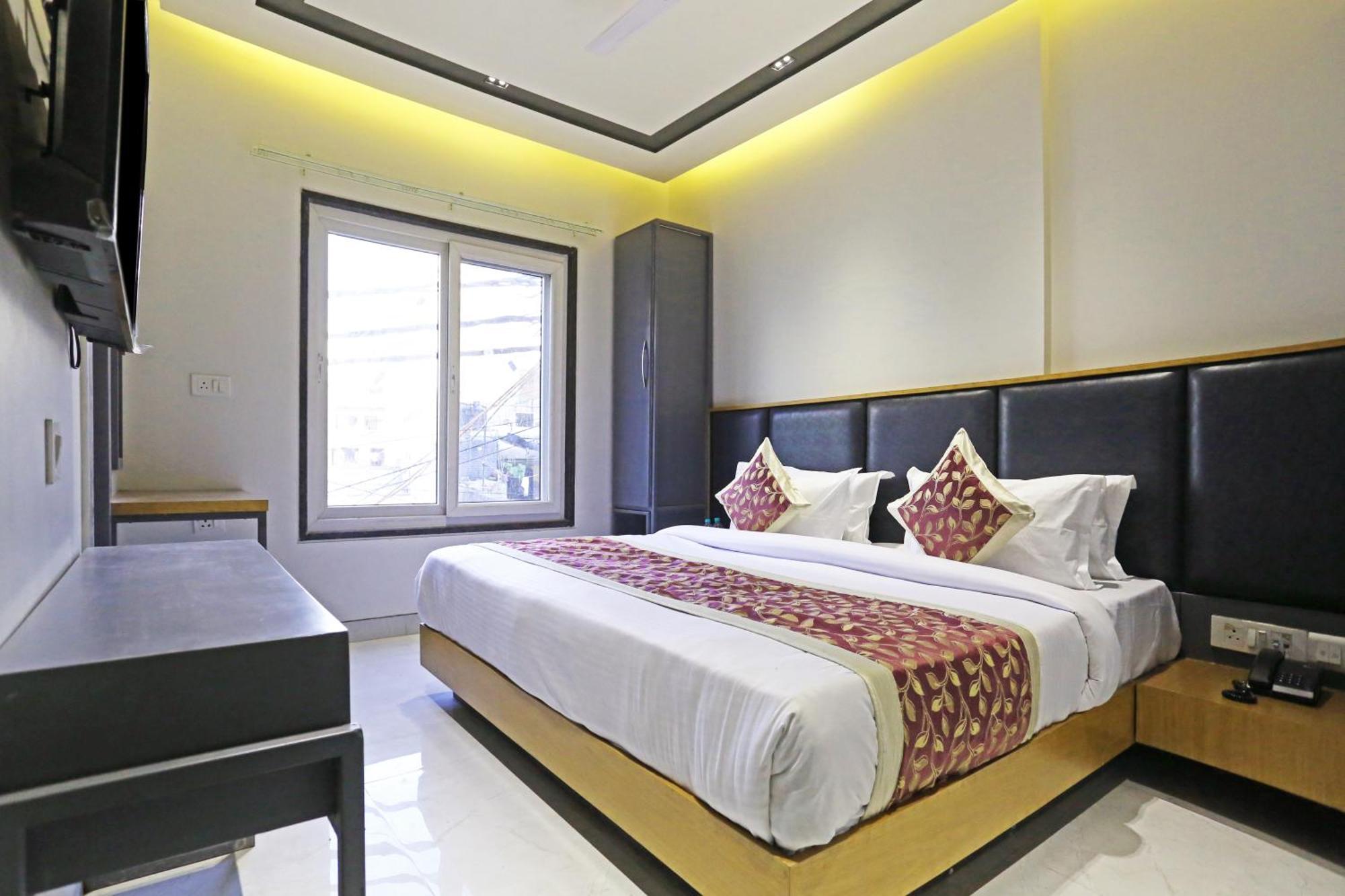 Crown Hotel Agra Near Taj Mahal Luaran gambar