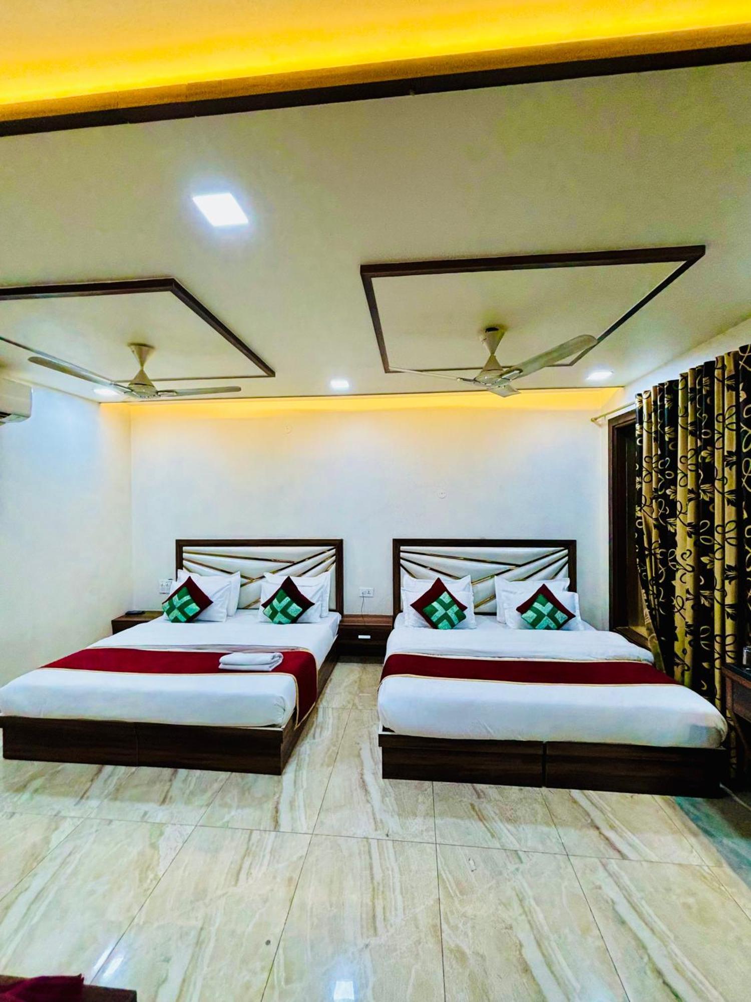 Crown Hotel Agra Near Taj Mahal Luaran gambar
