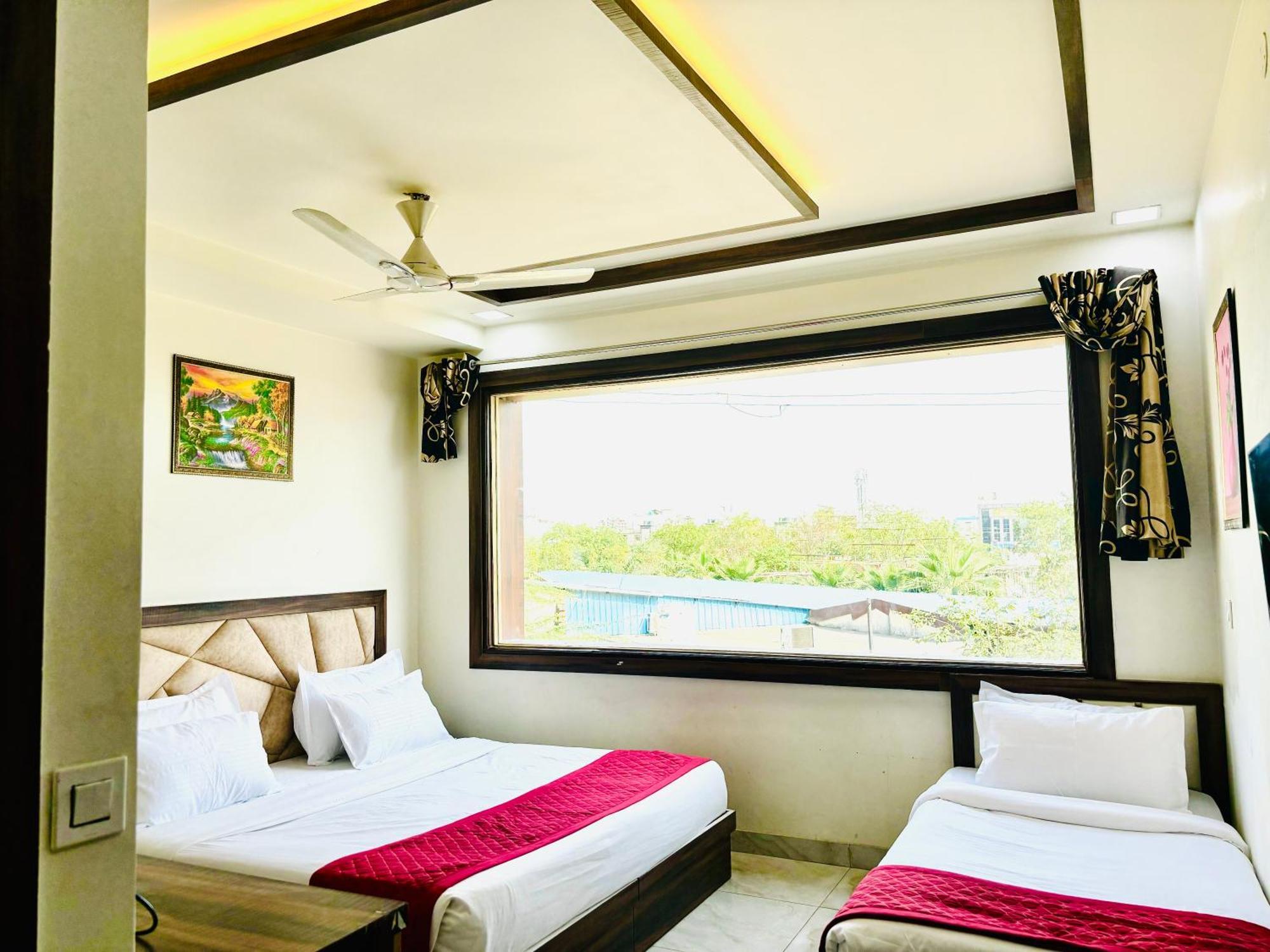 Crown Hotel Agra Near Taj Mahal Luaran gambar