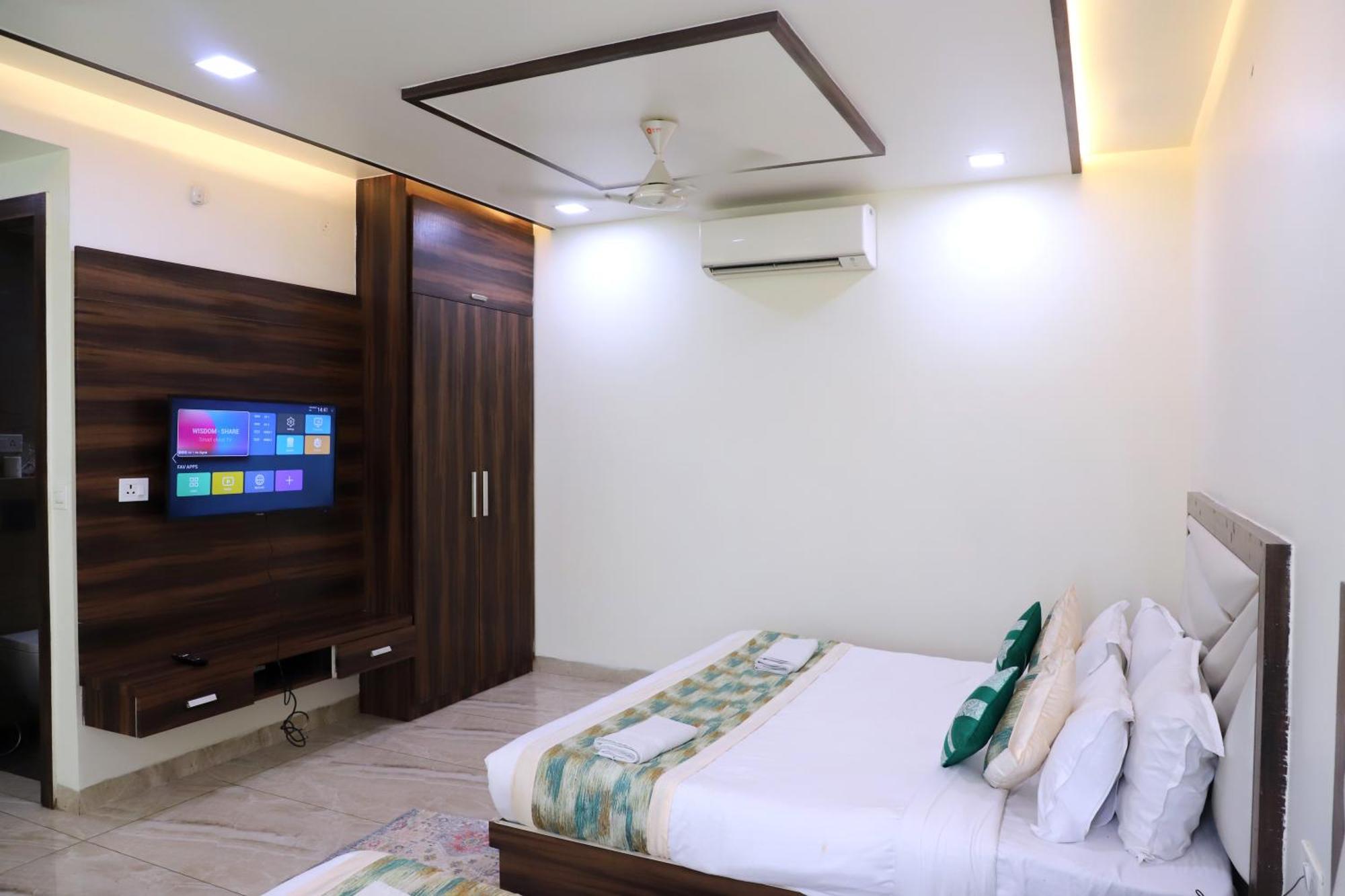 Crown Hotel Agra Near Taj Mahal Luaran gambar