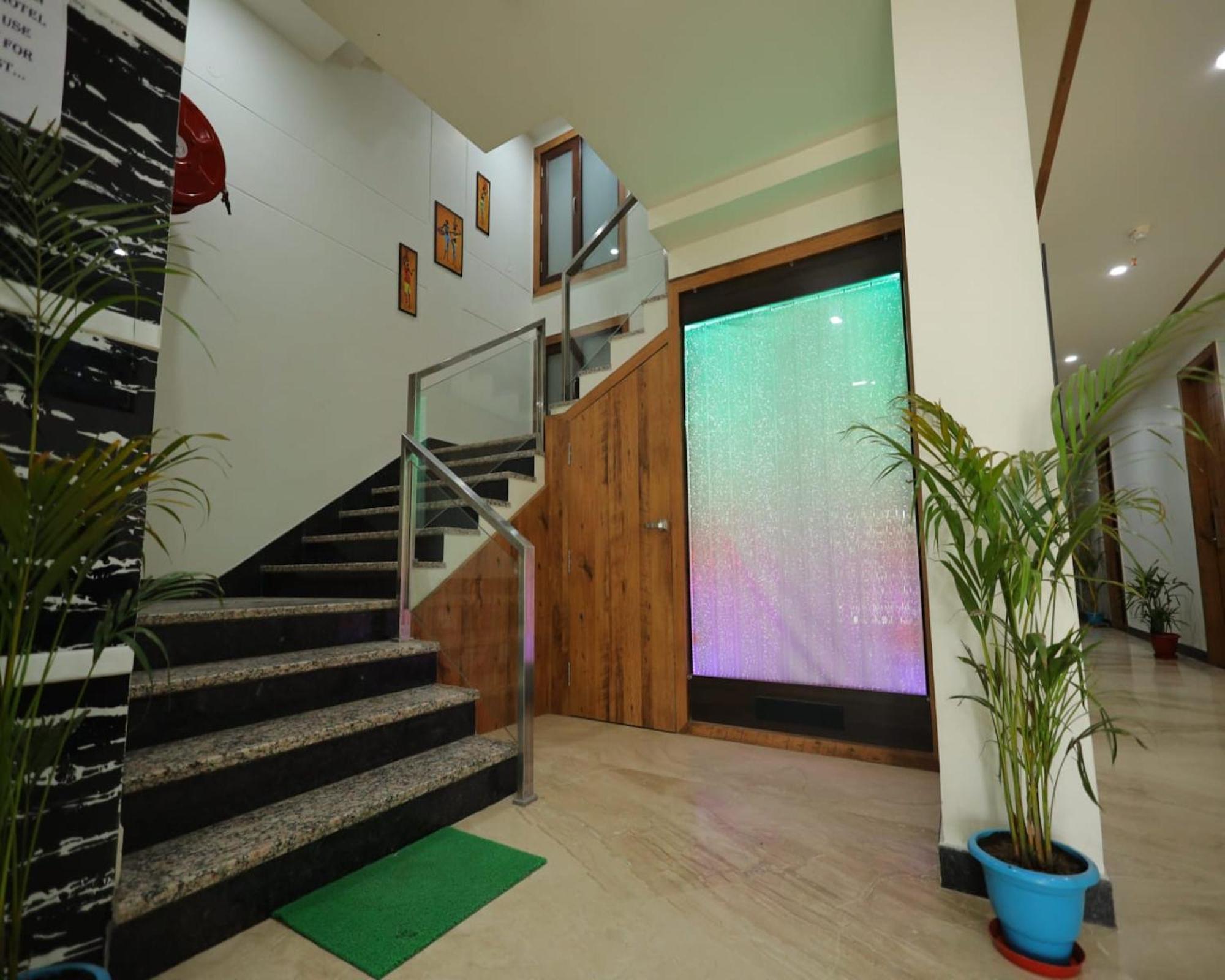 Crown Hotel Agra Near Taj Mahal Luaran gambar