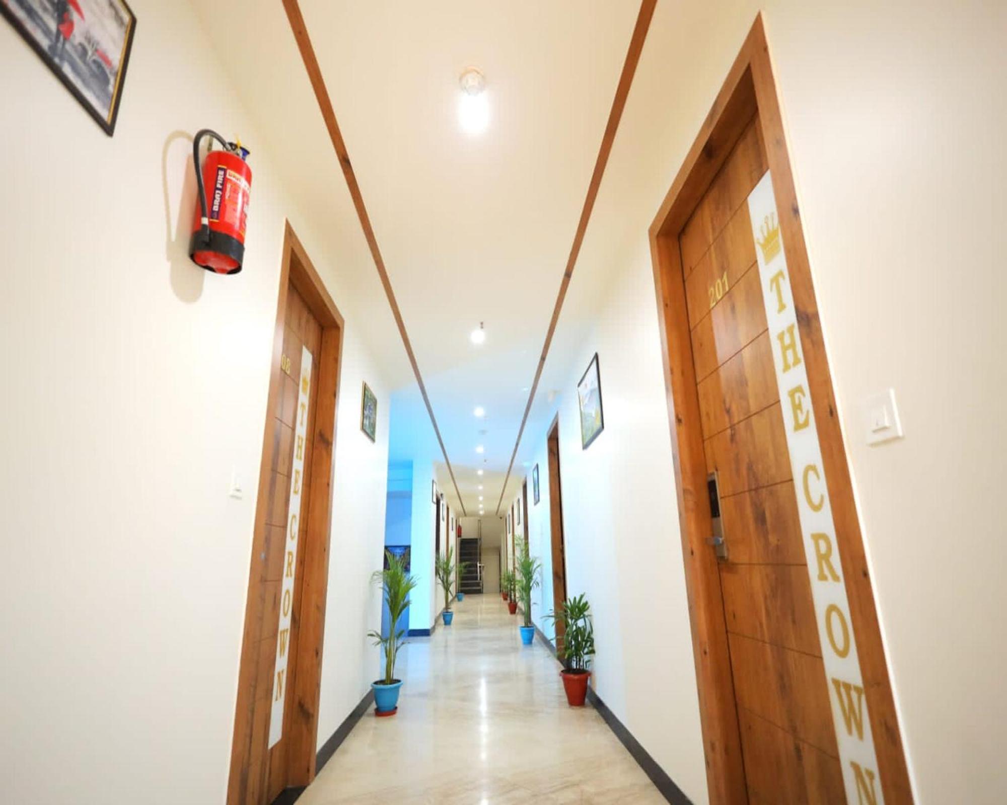 Crown Hotel Agra Near Taj Mahal Luaran gambar