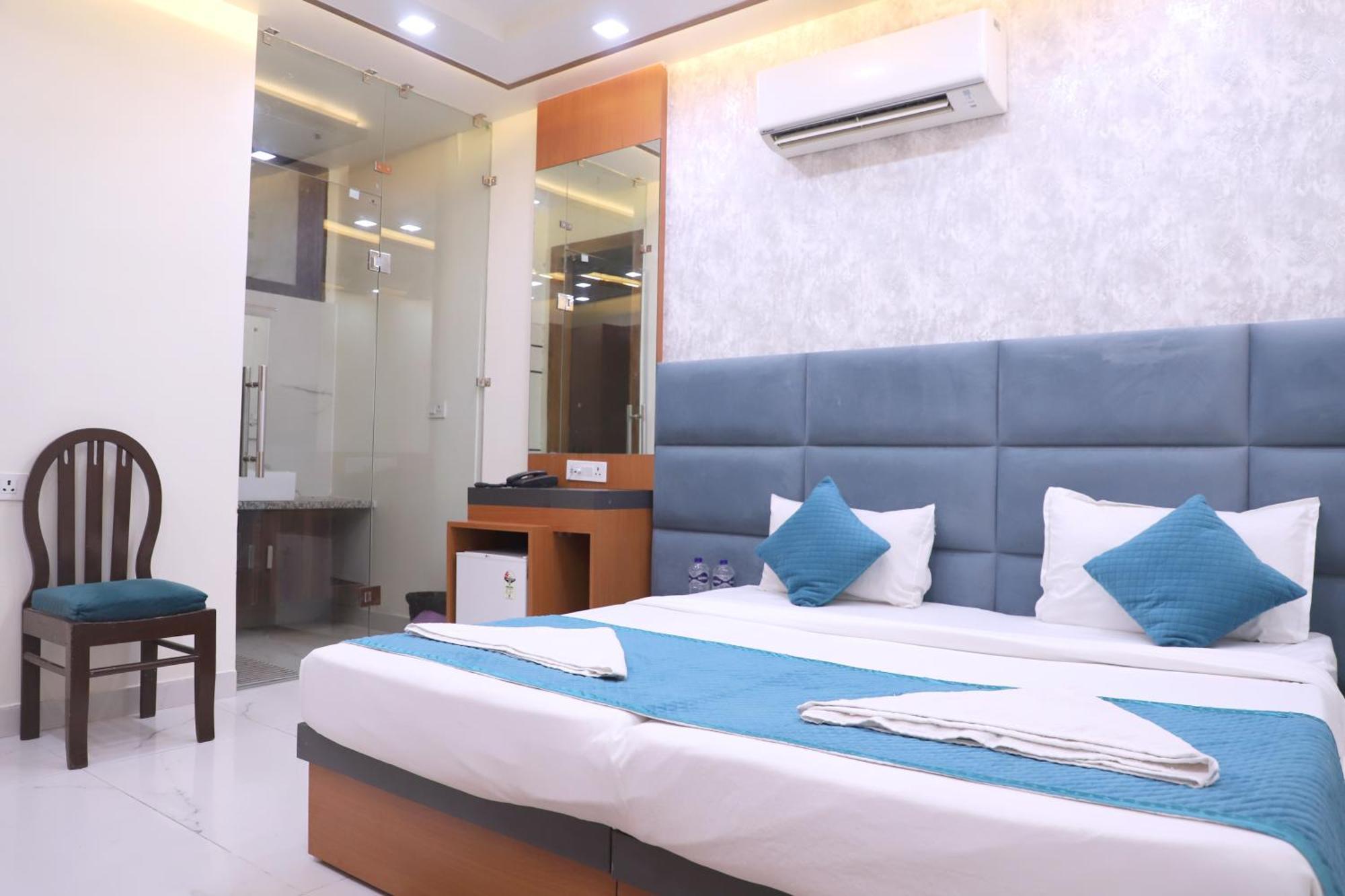 Crown Hotel Agra Near Taj Mahal Luaran gambar