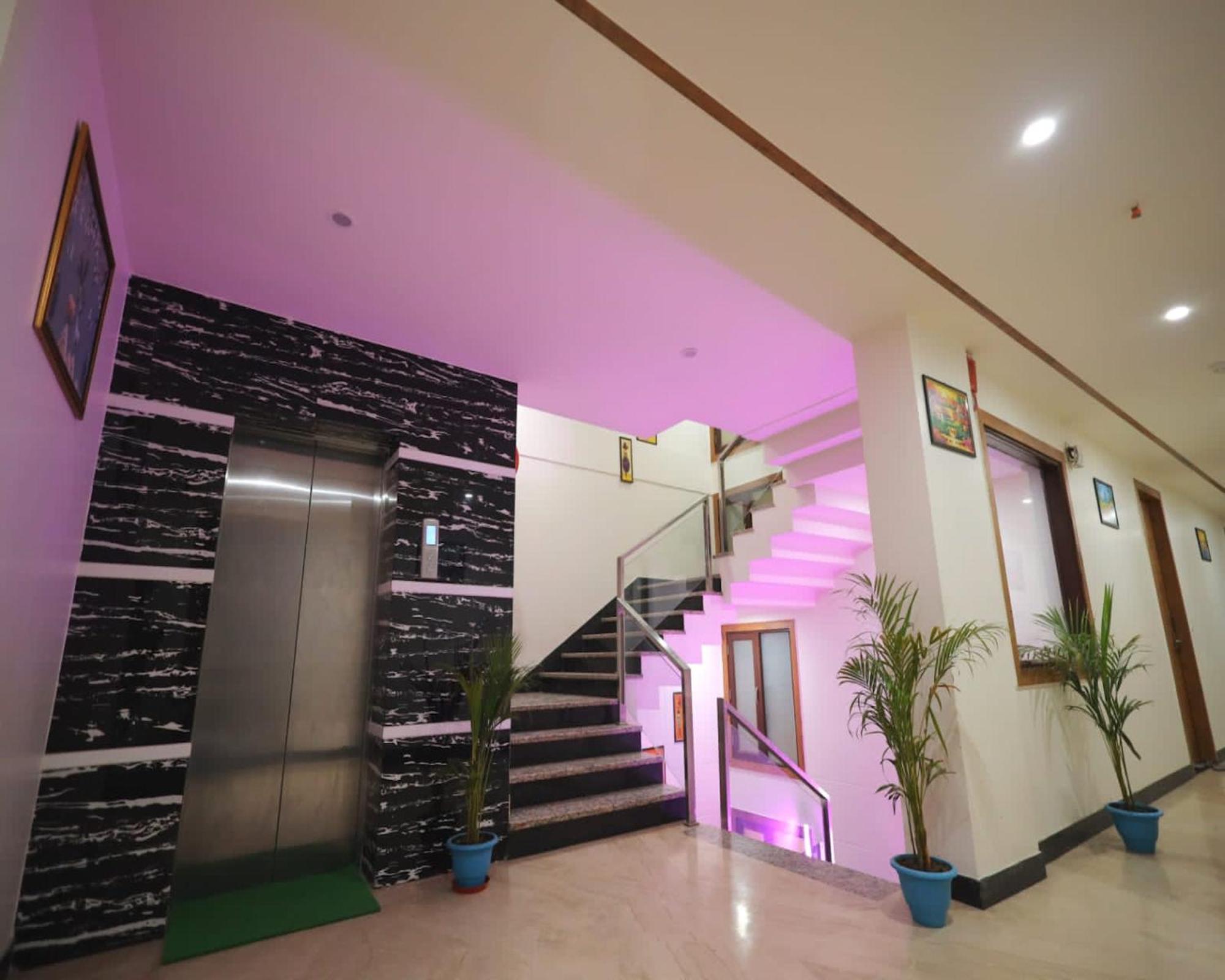 Crown Hotel Agra Near Taj Mahal Luaran gambar