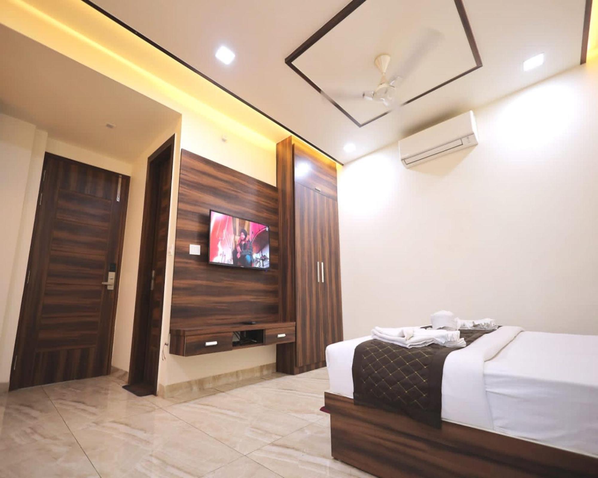 Crown Hotel Agra Near Taj Mahal Luaran gambar